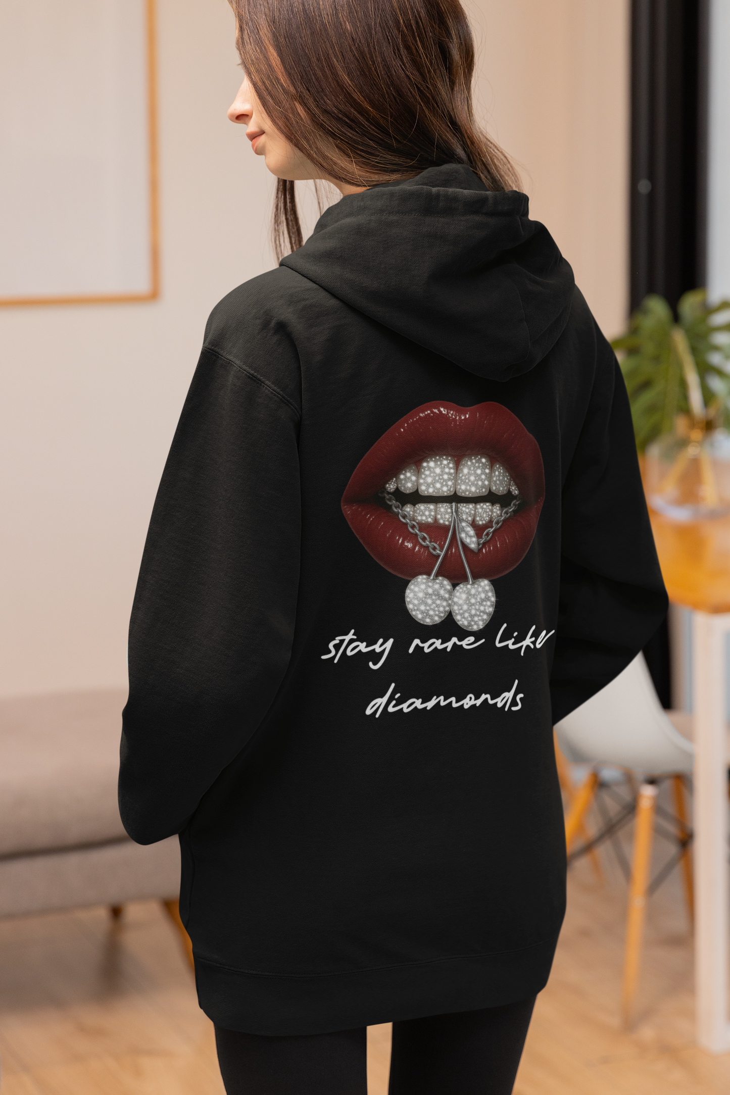 Oversized Hoodie Diamonds